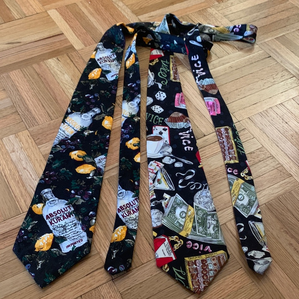 BUNDLE (2) VTG Men’s Silk Ties 1990 Nicole Miller + Absolute